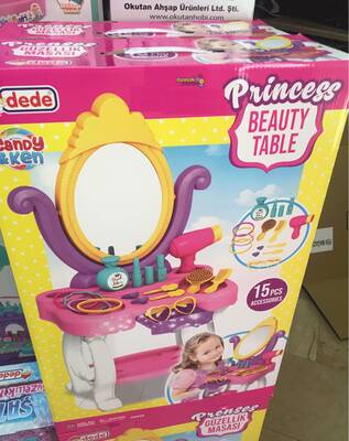 Dede Toys Candy Ken Oyuncak Güzellik Masası 15 Parça Set 03696 - 2