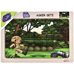 Playwood Eğitici Ahşap Puzzle Asker Seti 20 Parça - PlayWood-Onyıl