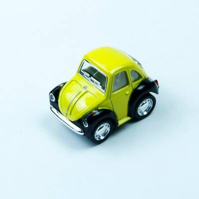 Oyuncak Metal Çekbırak Volkswagen Little Beetle Araba (Siyah Çamurluklu) - 2